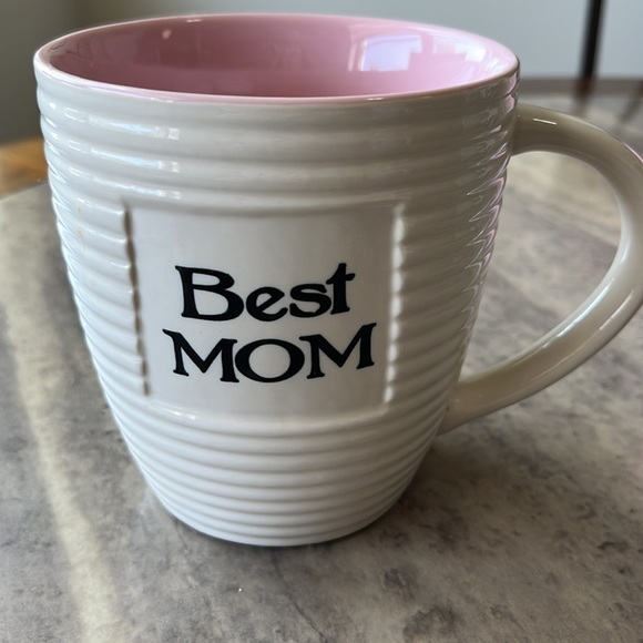 Mugs - Picture 4 of 5